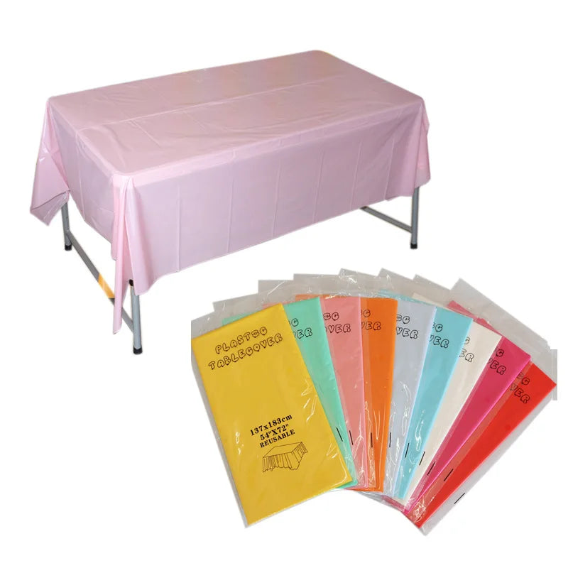 Royal plastic Tablecloths